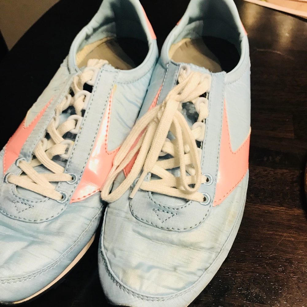 Brooks sneakers ~ size 8